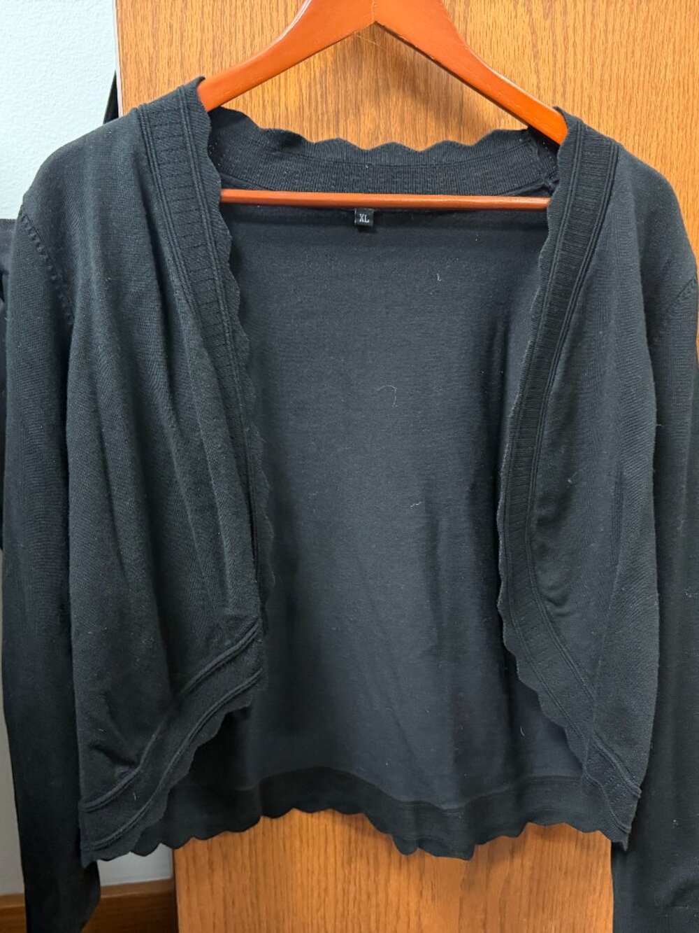 Trendy Black Cardigan